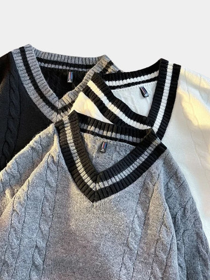 Minimalist V-Neck Sweater - Caay Shop