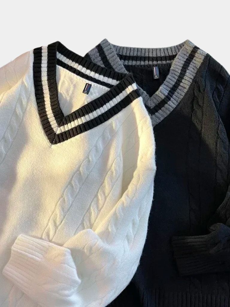 Minimalist V-Neck Sweater - Caay Shop
